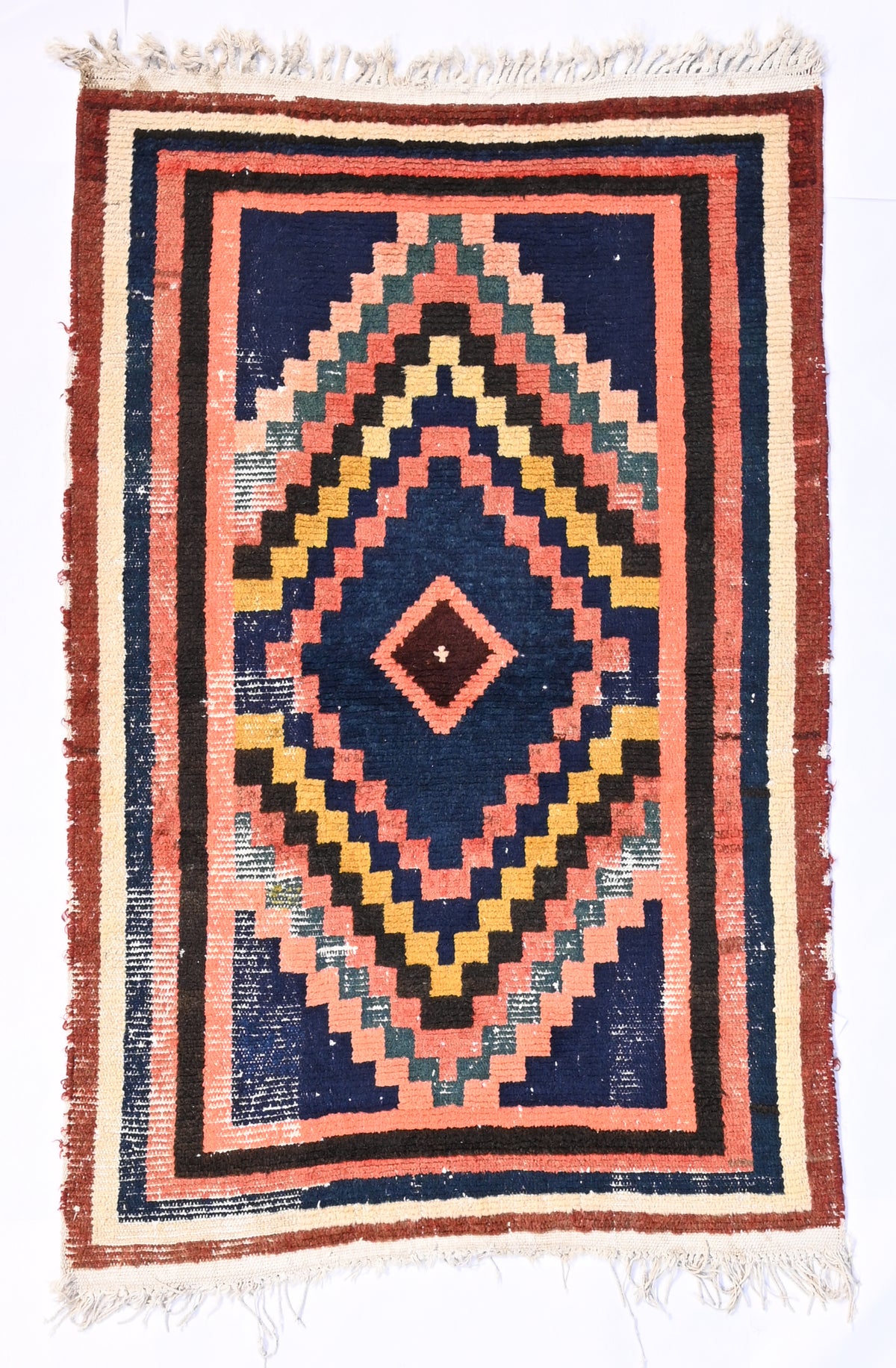 An antique Lori rug, No. 162353 150x102