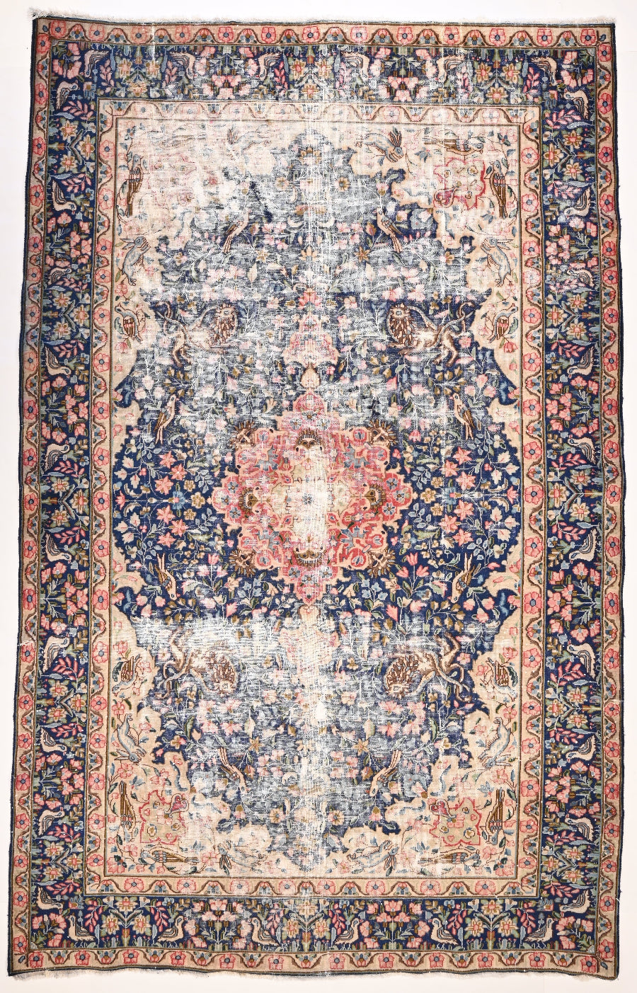 A vinatge Kerman carpet Number;172680-283x178