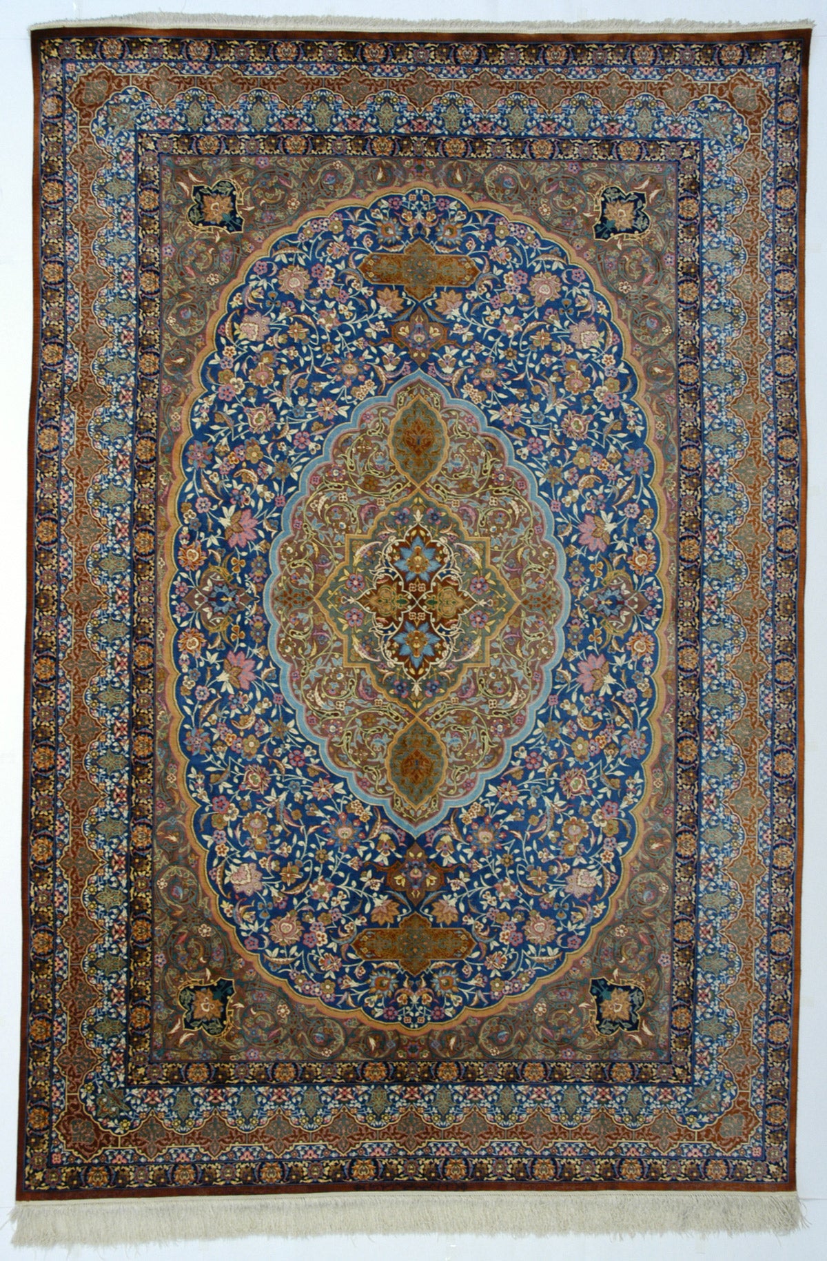 A Qum silk masterpiece, No. No. 53307 | 298 × 200 cm
