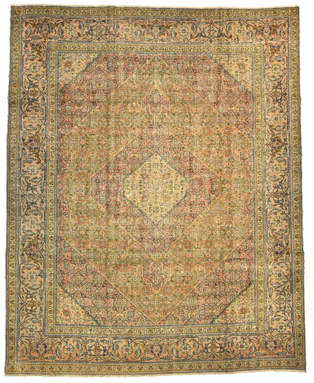 A vintage Tabriz vintage carpet, No 801215-372x300