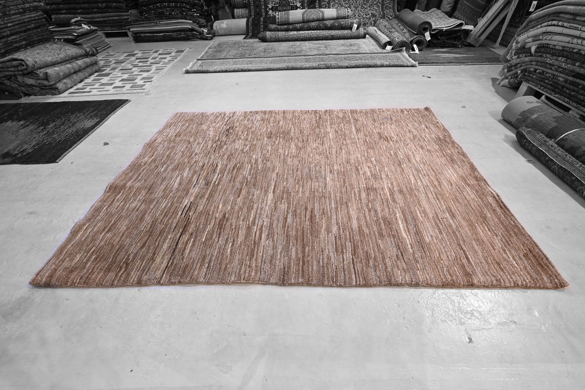 A Gabbeh Nomadic Rug. Number 157800 160x218cm