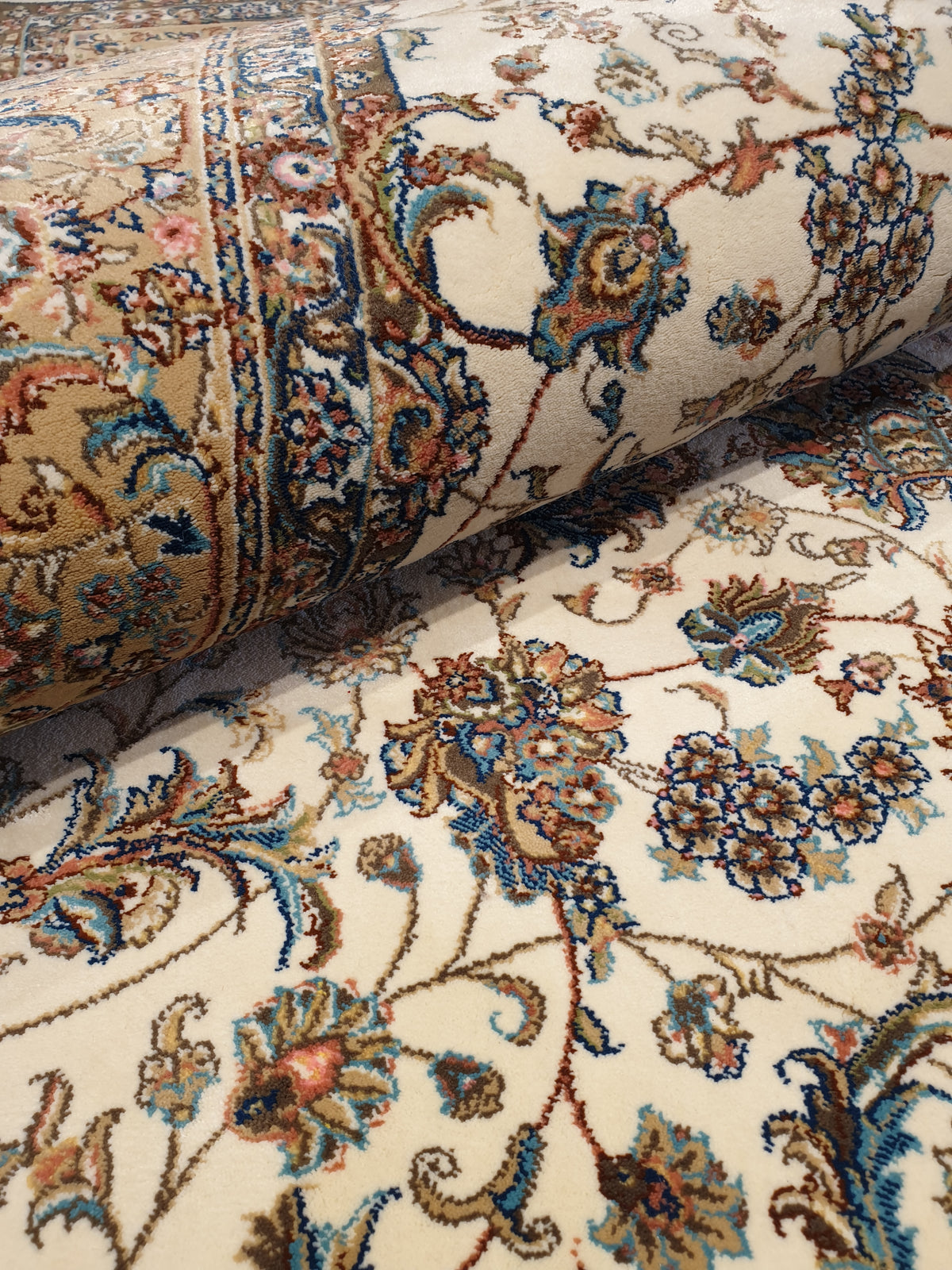 Autumn delight, a classic carpet.