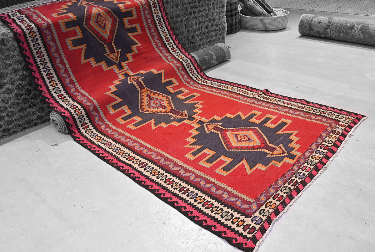 A Shirvan kilim, Number: 14916 294x148cm