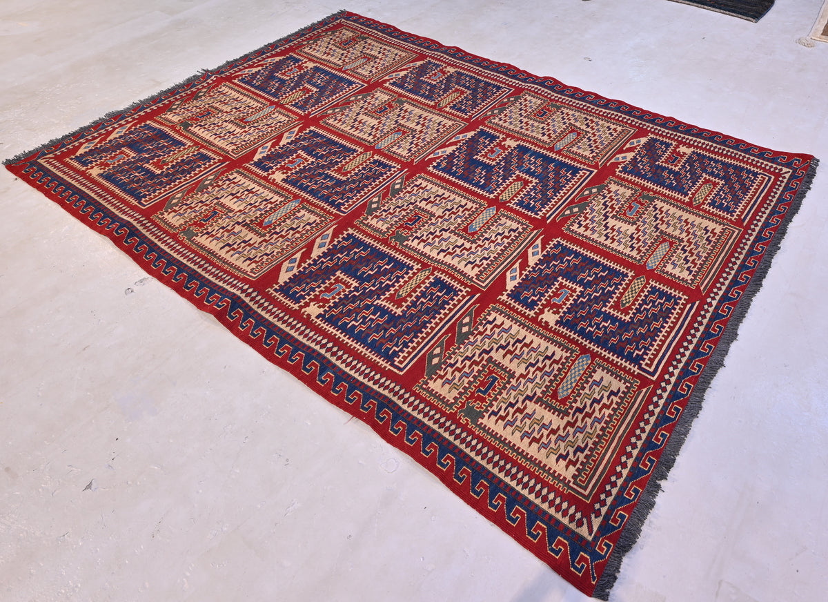 A Caucasian Sumak flat-weave Number 43705 (212x143cm)