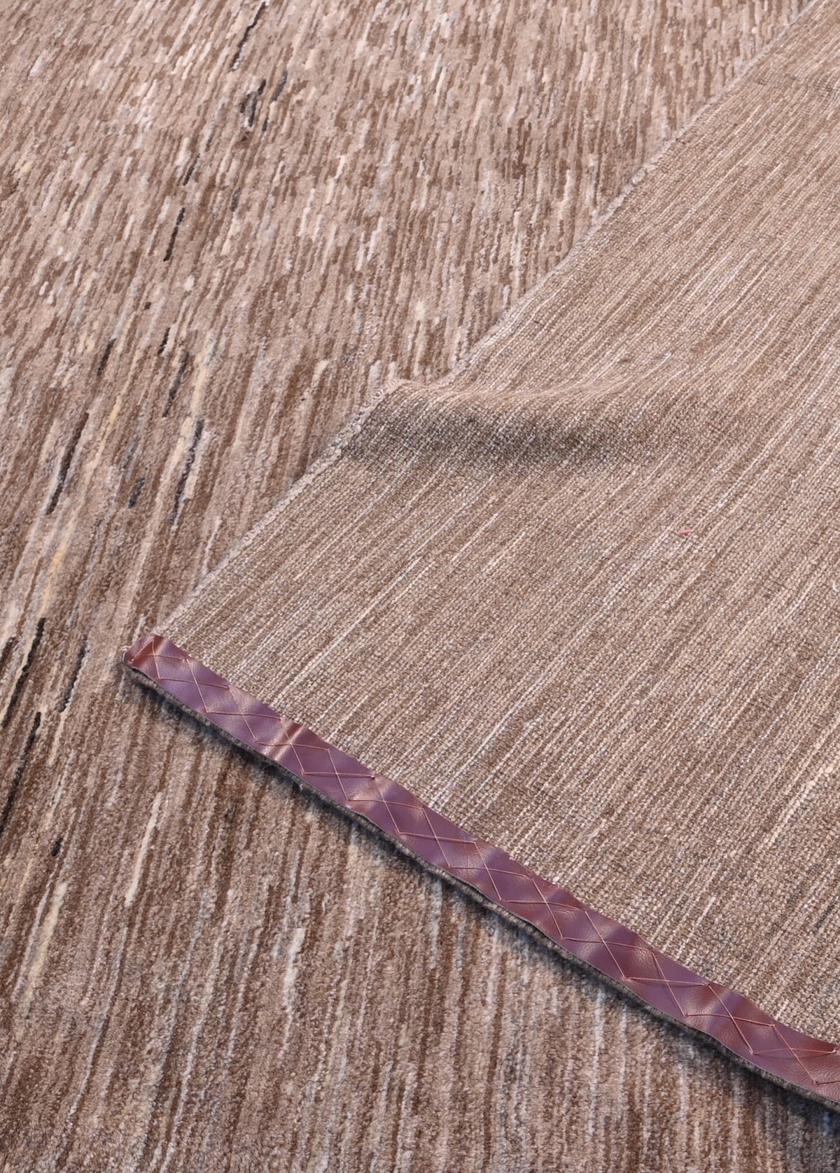 A Gabbeh Nomadic Rug. Number 157800 160x218cm