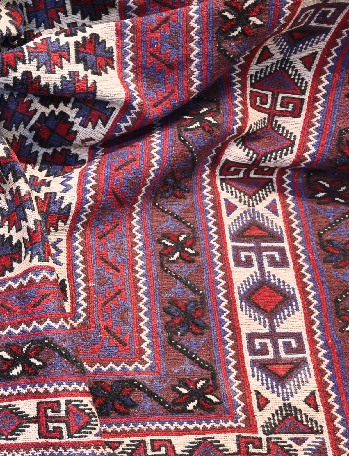 A Baluch rug Number 850239 (270x195cm)