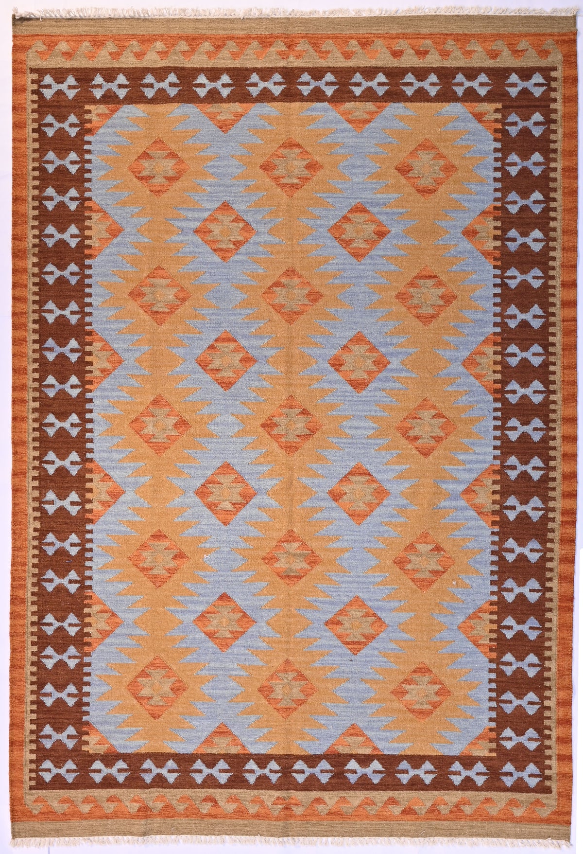 A Mirzapur kilim, Number 850166 (202x296cm)