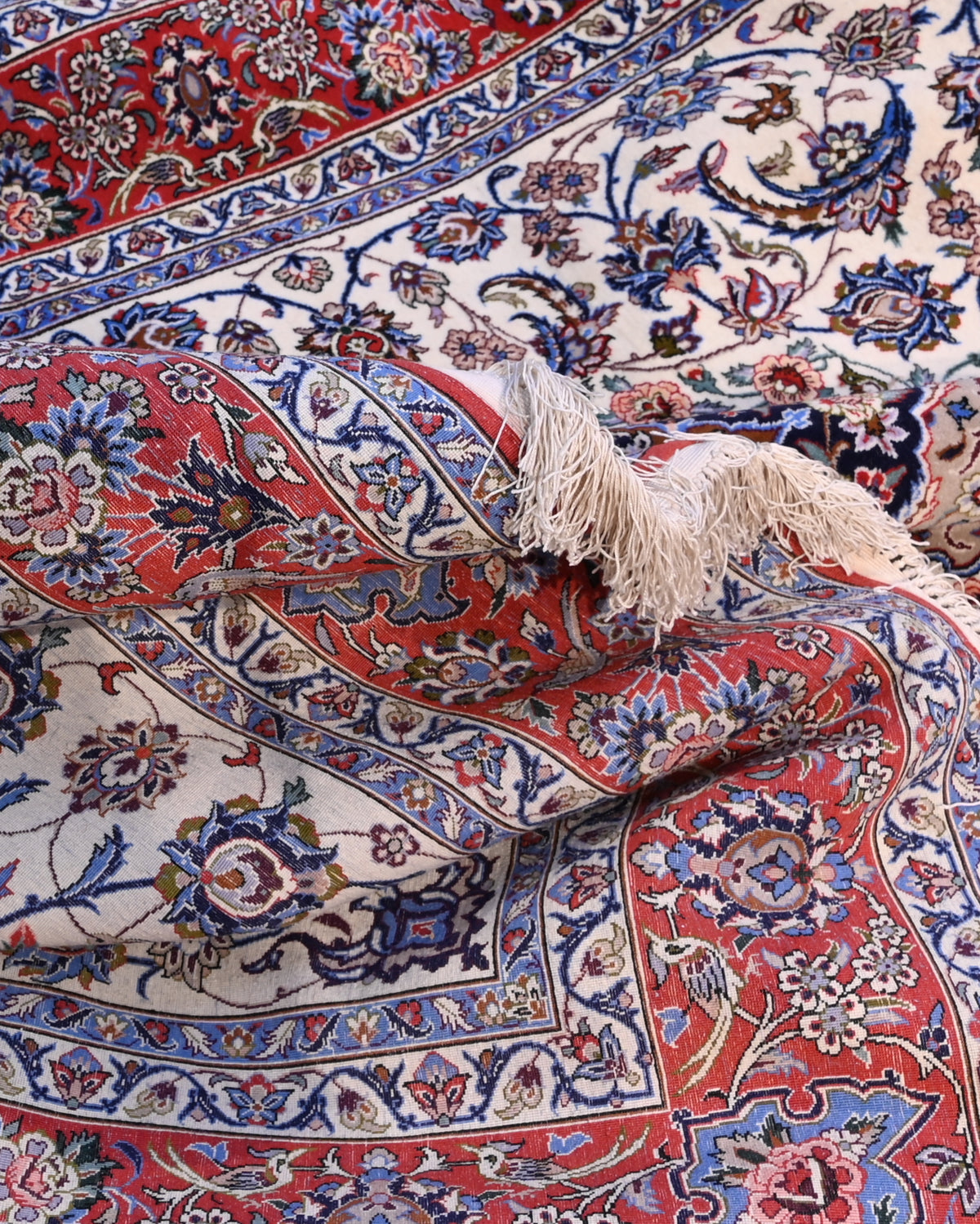 A very Fine Isfahan classic carpet  no. 51252