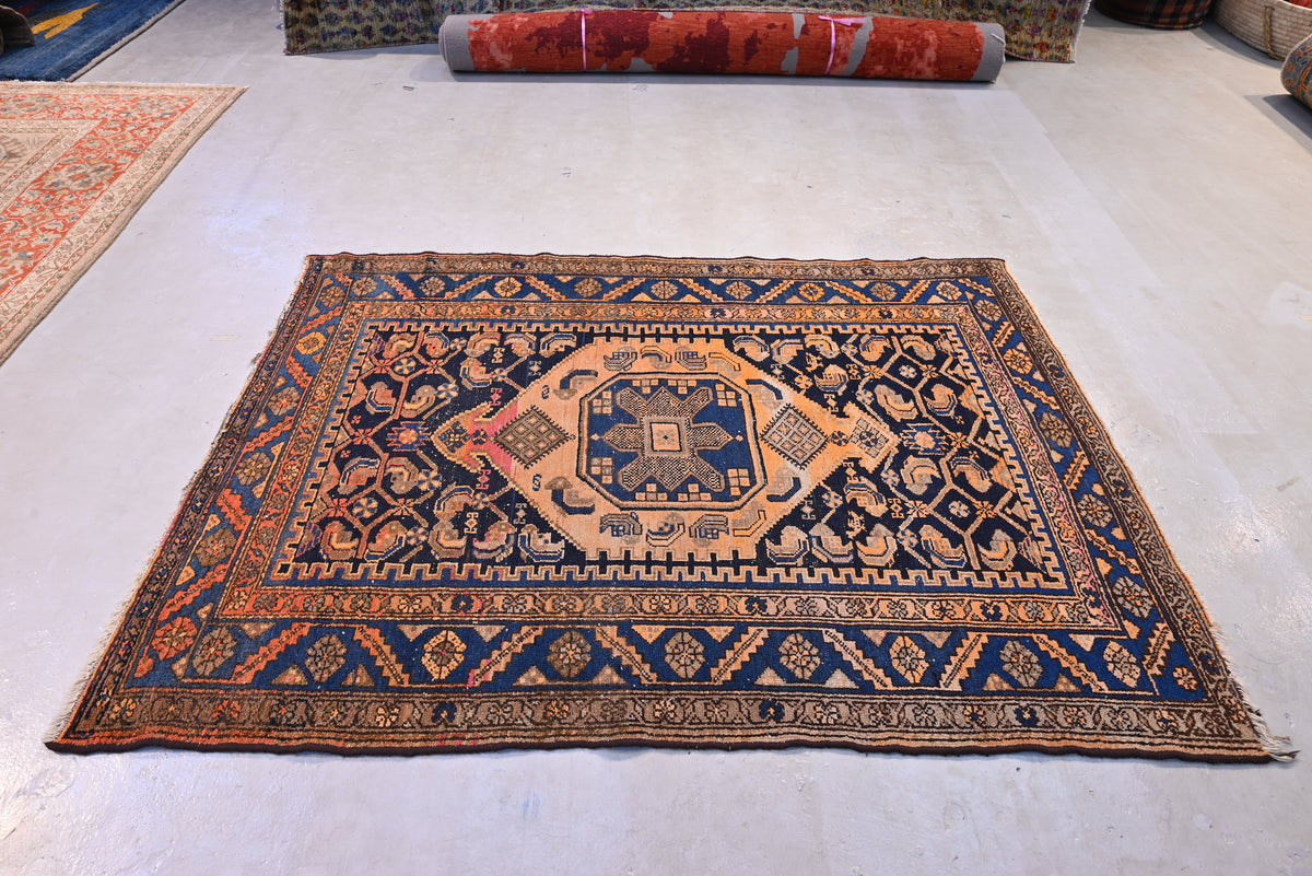 A Shahsavan rug number, 850235 (180 x 125cm)