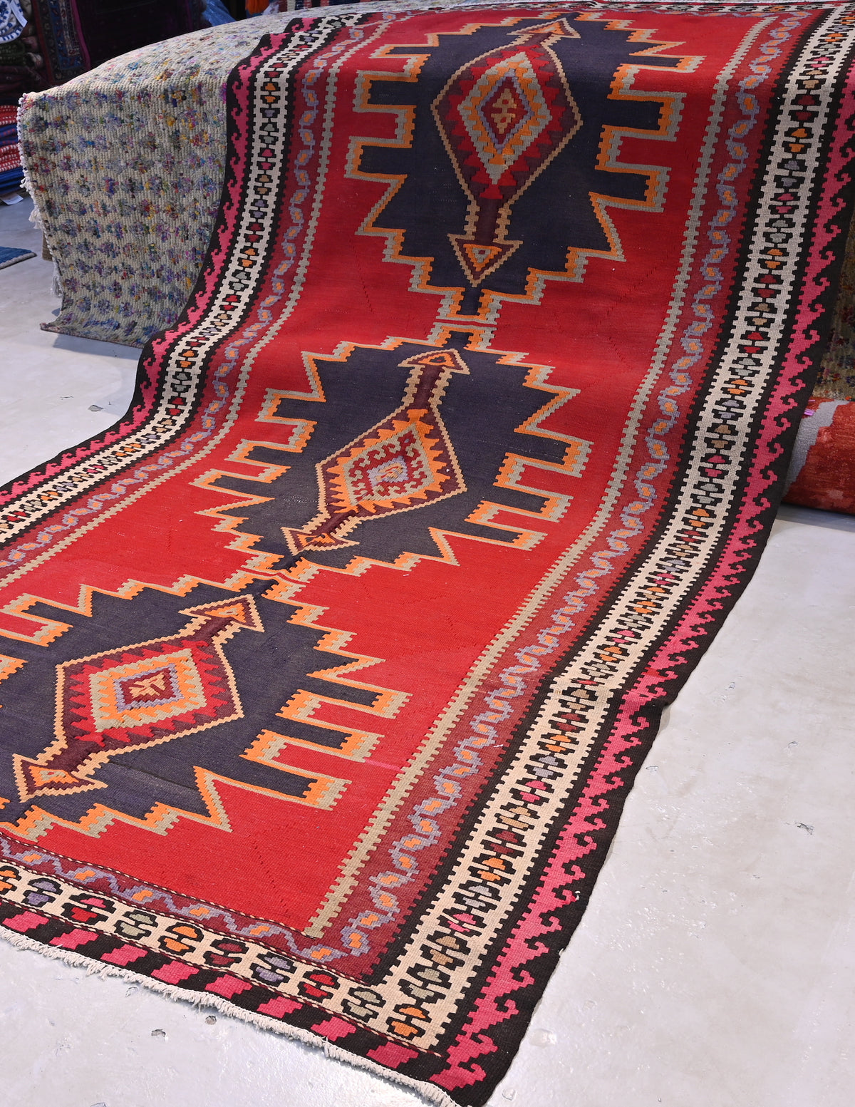 A Shirvan kilim, Number: 14916 294x148cm