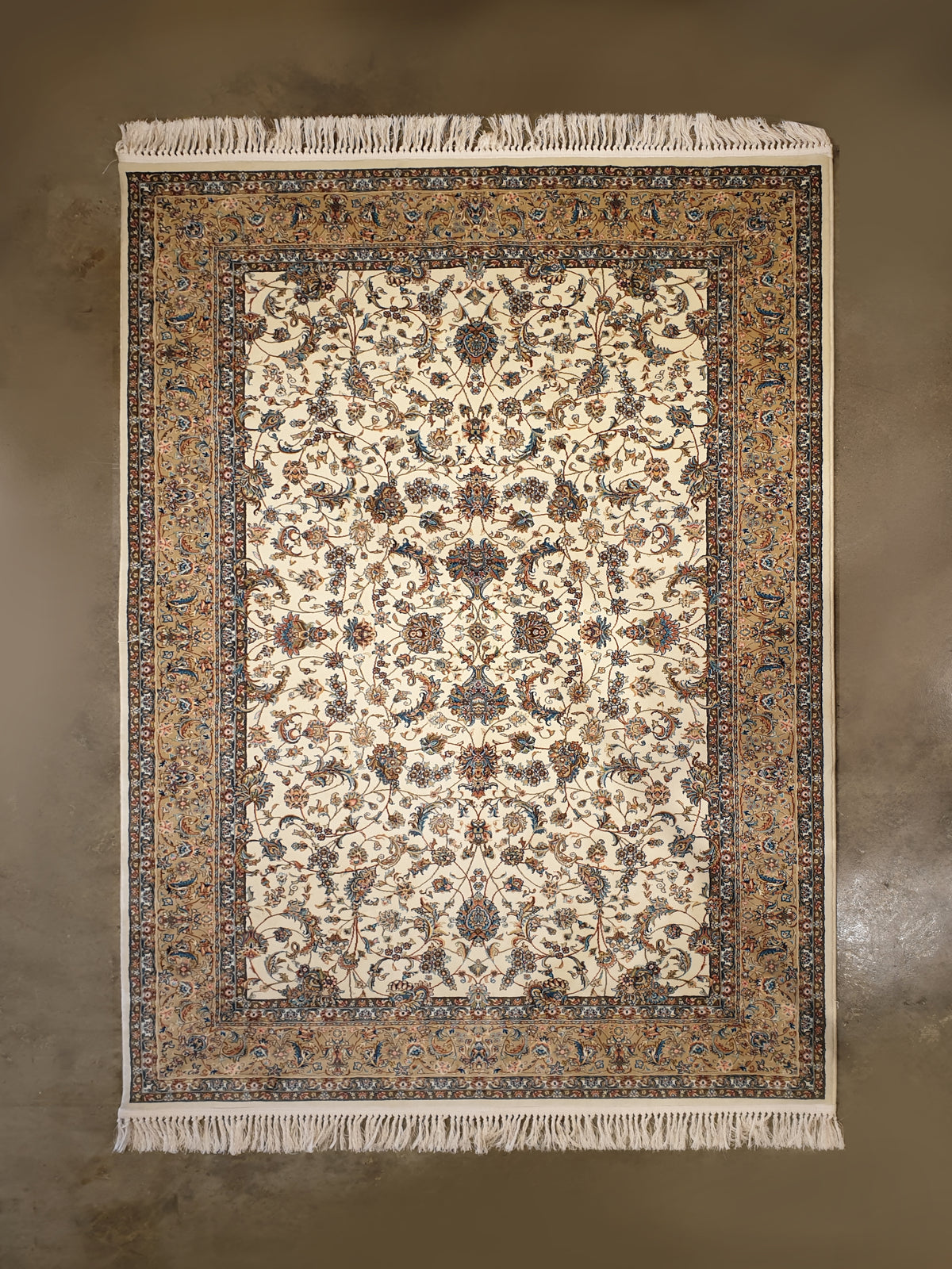 Autumn delight, a classic carpet.